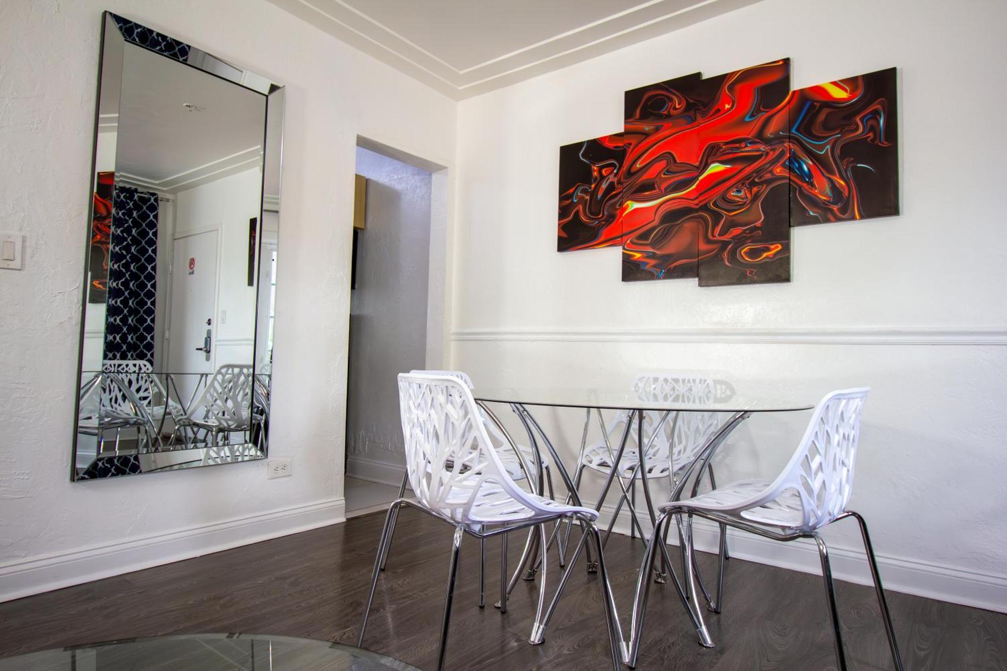 Courtyard Apartments Part Of The Oasis Casita Collection Miami Beach Exterior photo